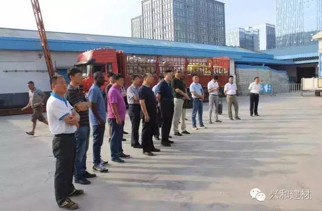 四方台|记事|湖北省住建厅、设计院领导及专家一行 莅临星河集团参观指导